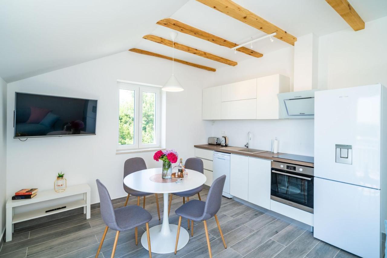 Apartments Amalija Čilipi Εξωτερικό φωτογραφία