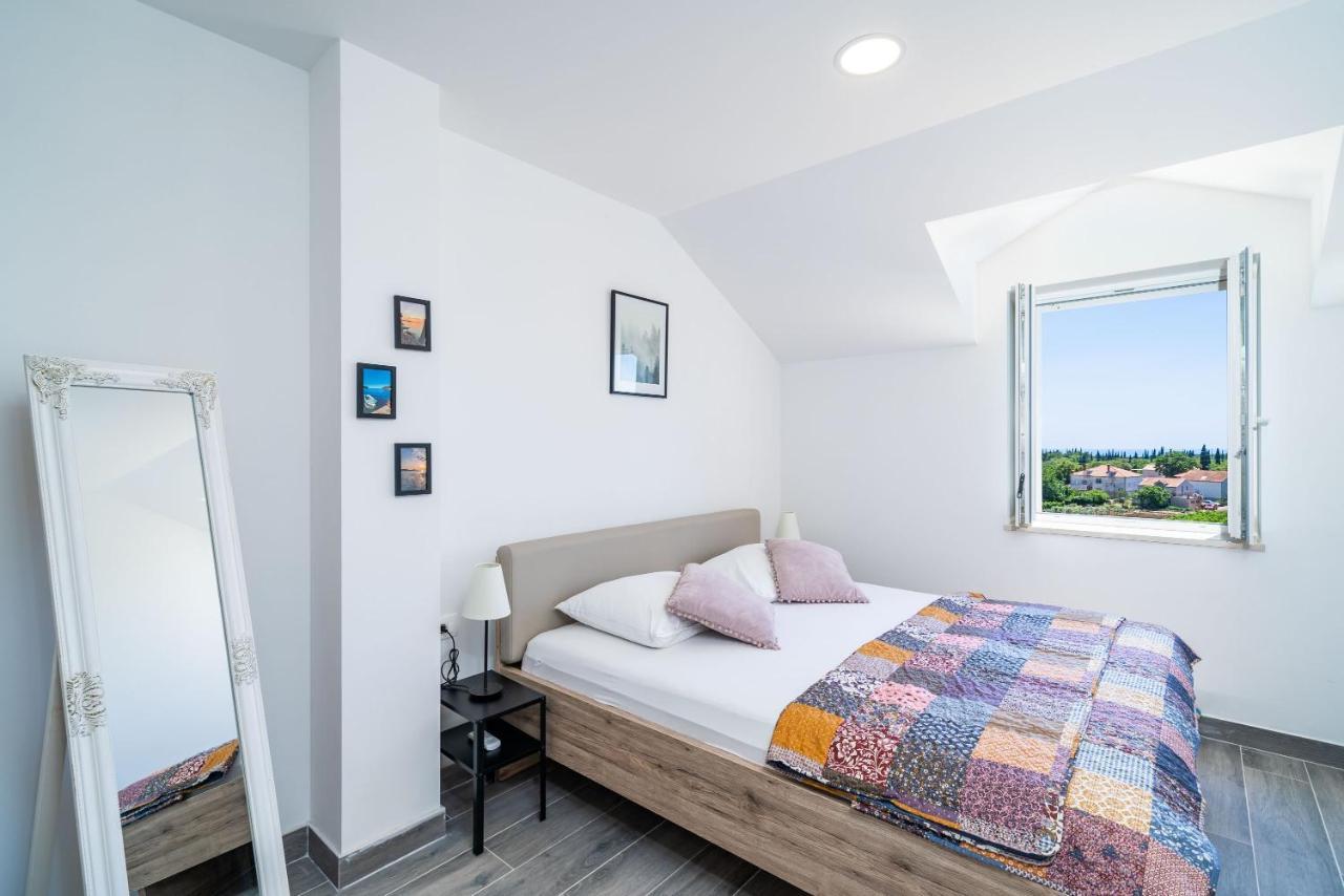 Apartments Amalija Čilipi Εξωτερικό φωτογραφία