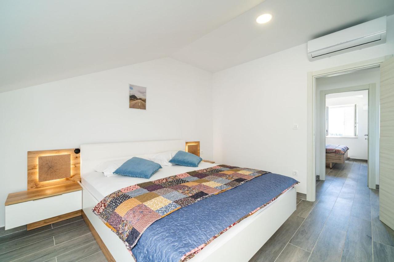 Apartments Amalija Čilipi Εξωτερικό φωτογραφία
