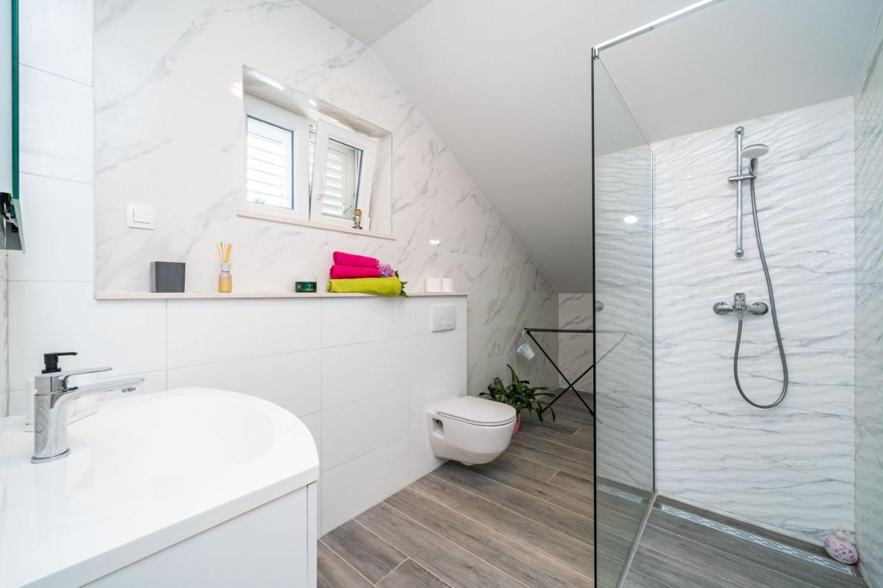 Apartments Amalija Čilipi Εξωτερικό φωτογραφία