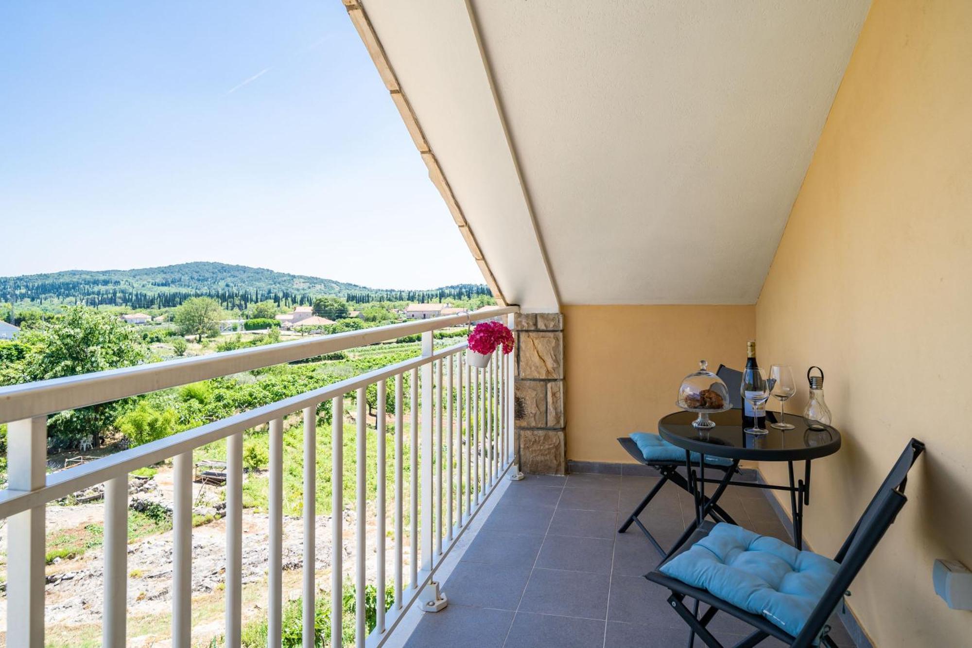 Apartments Amalija Čilipi Δωμάτιο φωτογραφία